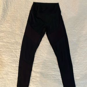 Zyia Black Brilliant Hi-Rise 7/8 24" Leggings